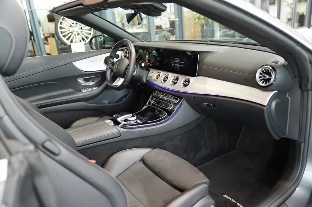 Mercedes-Benz E 220 d Cabrio AMG Line MAGIC VISION AHK AIRSCAR 03/2021-photo-11