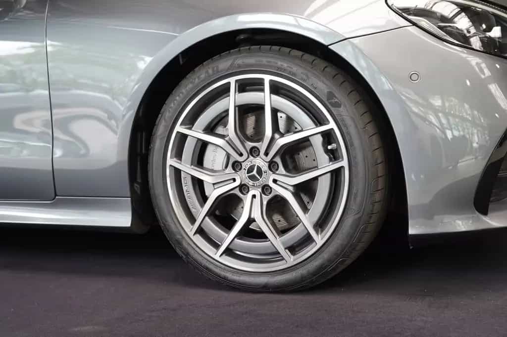 Mercedes-Benz E 220 d Cabrio AMG Line MAGIC VISION AHK AIRSCAR 03/2021-photo-3