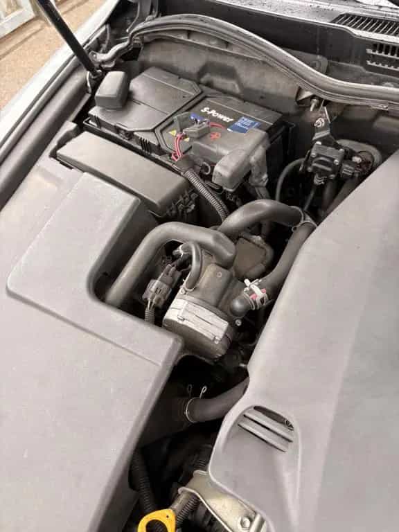 Lexus IS 220 02/2009-photo-13
