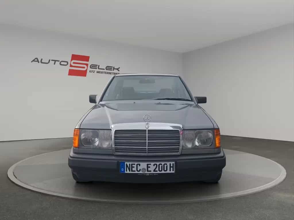 Mercedes-Benz E 200 Automatik H Zulassung Nur 9 Tsd KM 1 A Zustand 04/1988-photo-7