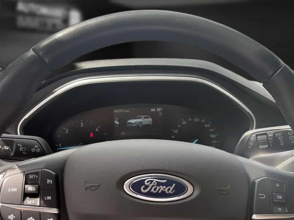 Ford Focus CoolConnect Kamera*LED*Navi*LM*SHZ*Tempo 11/2020-photo-18