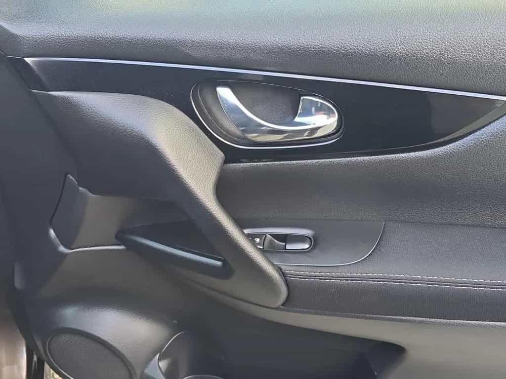 Nissan Qashqai 360°KAMERA*NAVI*KEYLES GO* 11/2015-photo-28