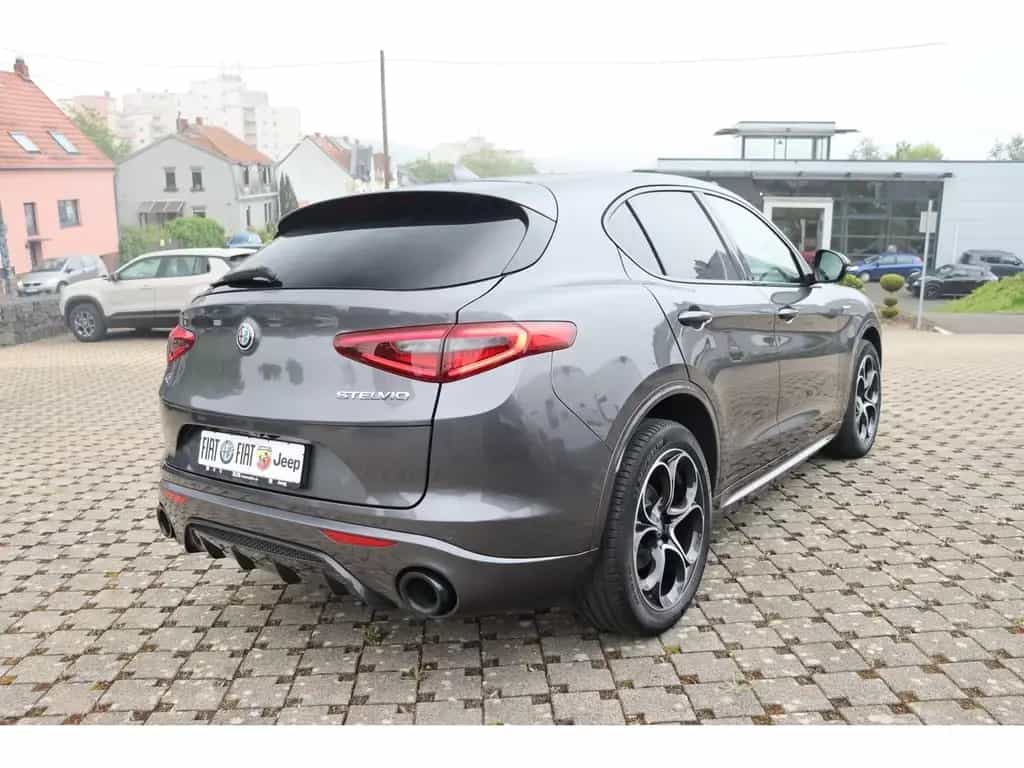 Alfa Romeo Stelvio VELOCE 2.2 DIESEL 210PS Q4 AT8 NAVI XENO 03/2022-photo-2