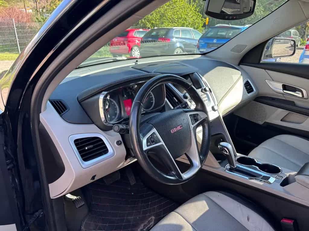 GMC Terrain 10/2009-photo-21