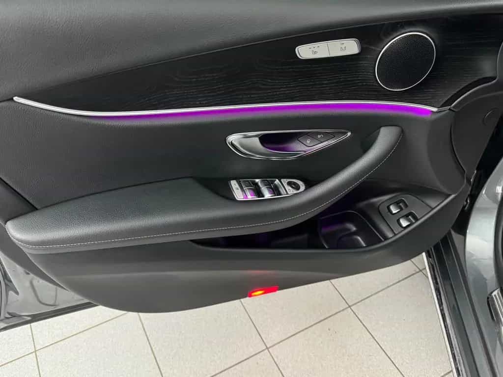Mercedes-Benz E 200 E Klasse T-Modell 4Matic *Multibeam|RFK|AHK* 12/2017-photo-19