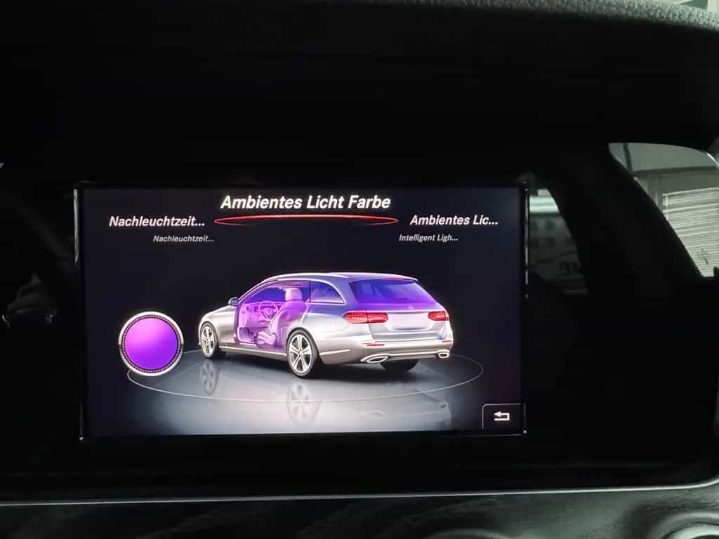Mercedes-Benz E 200 E Klasse T-Modell 4Matic *Multibeam|RFK|AHK* 12/2017-photo-28