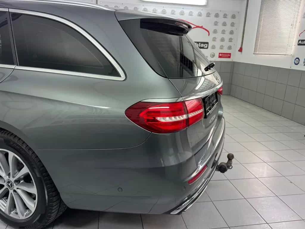 Mercedes-Benz E 200 E Klasse T-Modell 4Matic *Multibeam|RFK|AHK* 12/2017-photo-8