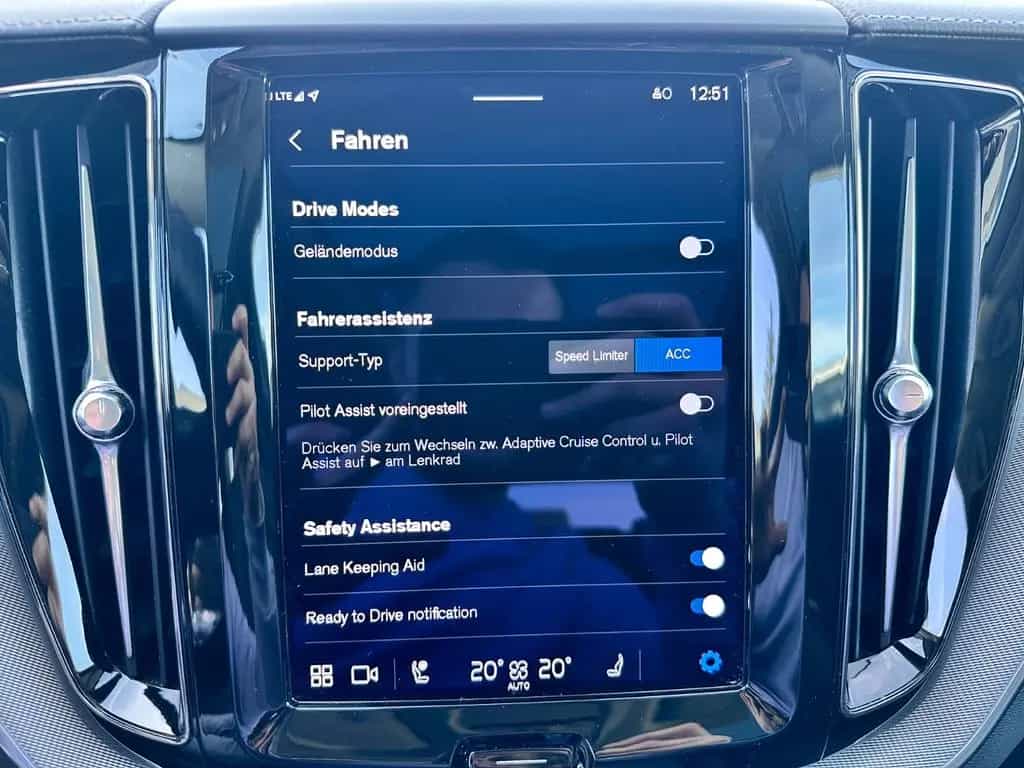Volvo XC60 Ultimate Dark AWD Navi Leder HuD Pano B&W 10/2022-photo-10