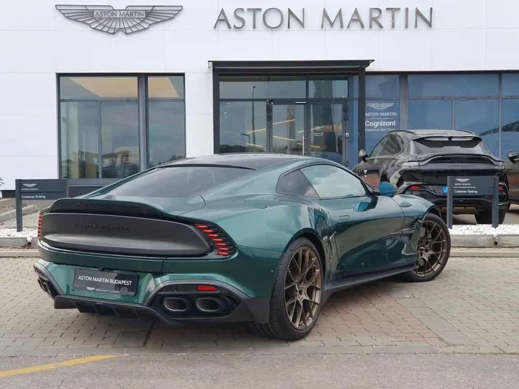 Aston Martin Vanquish V12 Coupe || Carbon Package 02/2024-photo-5