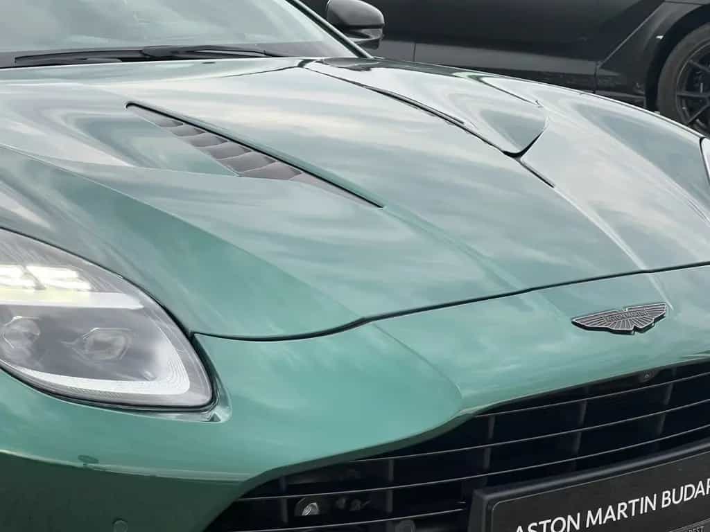 Aston Martin Vanquish V12 Coupe || Carbon Package 02/2024-photo-6