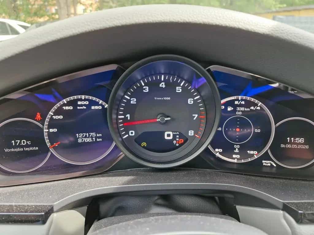 Porsche Cayenne 3.0 V6 2.Hand LED Luft Kamera 21 Zoll 05/2019-photo-8