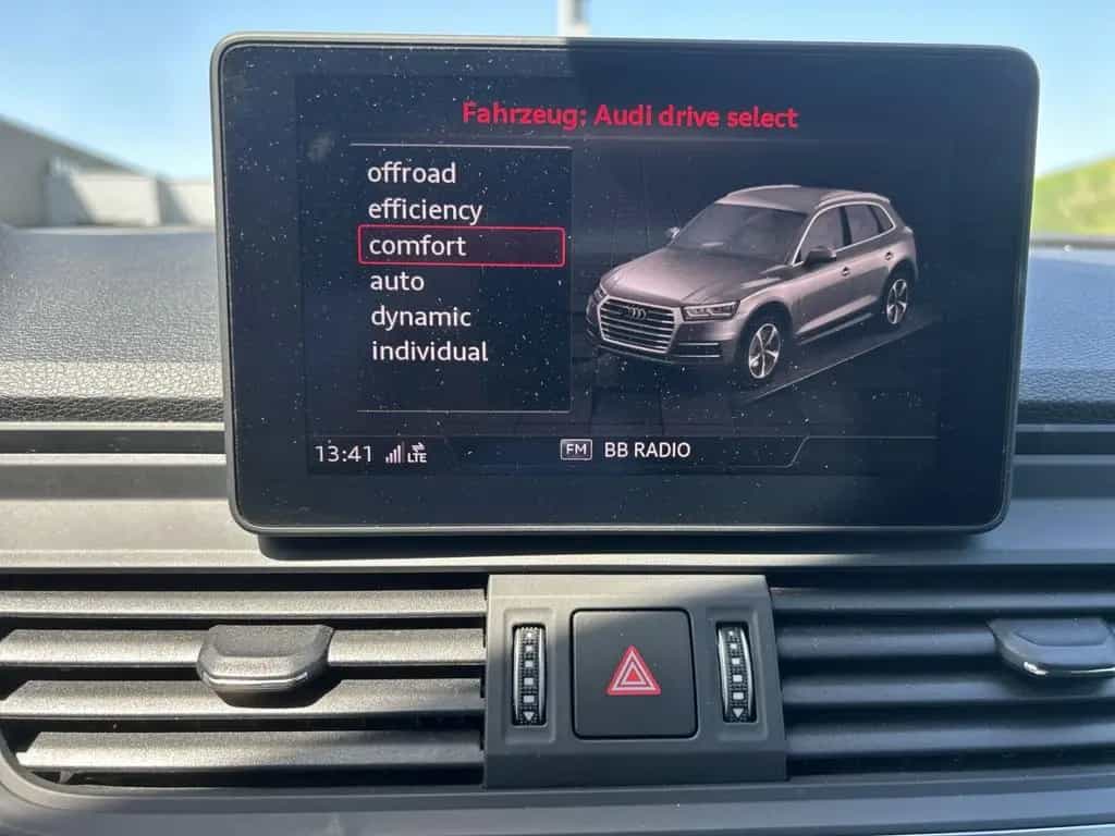 Audi Q5 2.0 TFSI quattro S tronic sport AHK-klappbar 12/2017-photo-18