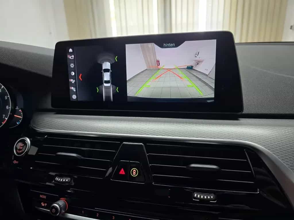 BMW 530 i Lim. M Sport LED Komfortsitz Kamera Yido 11/2017-photo-14