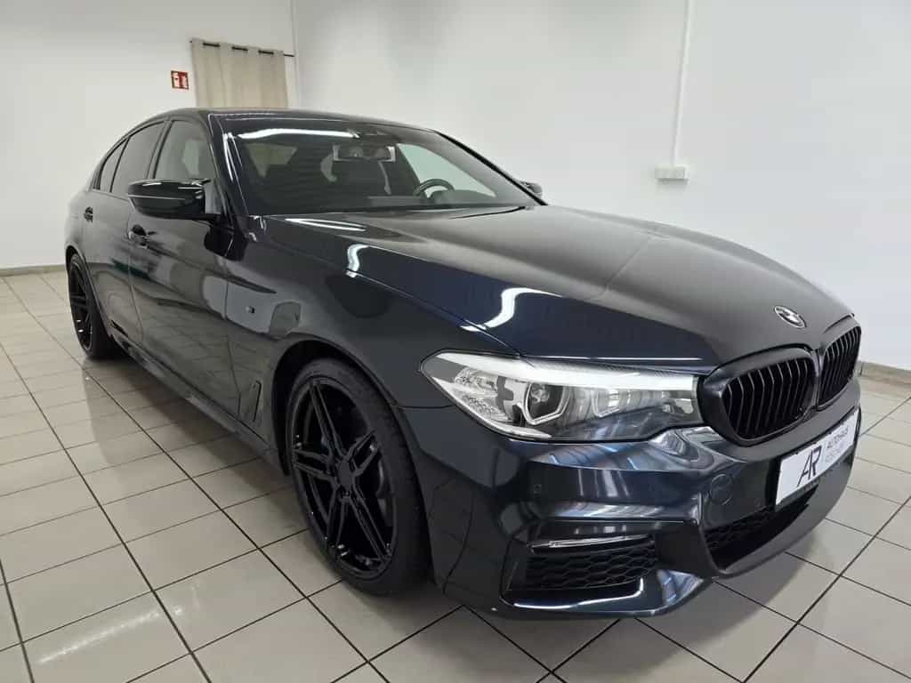 BMW 530 i Lim. M Sport LED Komfortsitz Kamera Yido 11/2017-photo-3