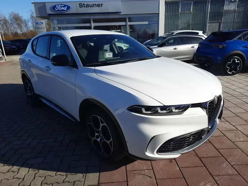 Alfa Romeo Tonale 1.5 Ti Navi Kamera ALU SHZ ACC Teilleder 03/2024-photo-2
