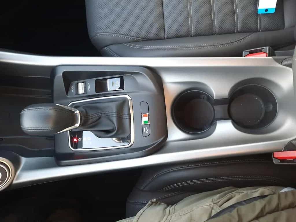 Alfa Romeo Tonale 1.5 Ti Navi Kamera ALU SHZ ACC Teilleder 03/2024-photo-21