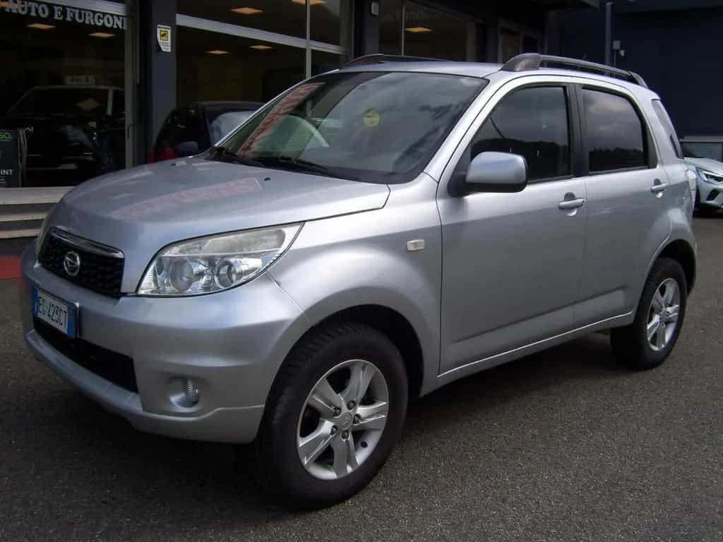 Daihatsu Terios 1.5 2WD B You Five 04/2011-photo-0