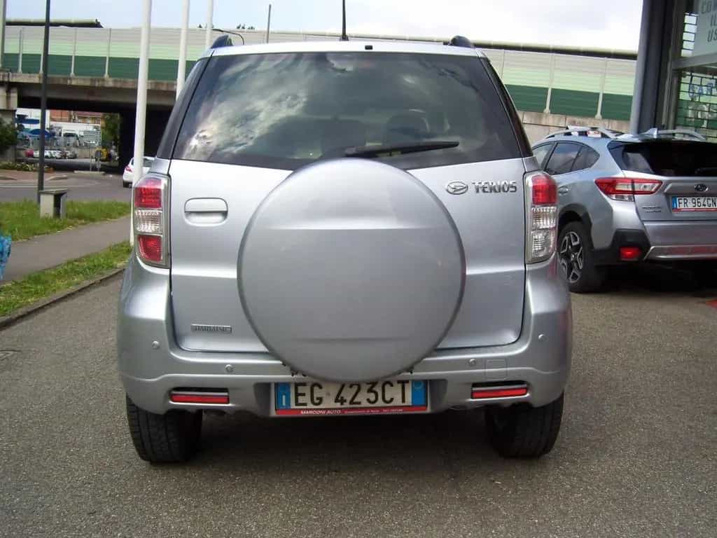 Daihatsu Terios 1.5 2WD B You Five 04/2011-photo-4