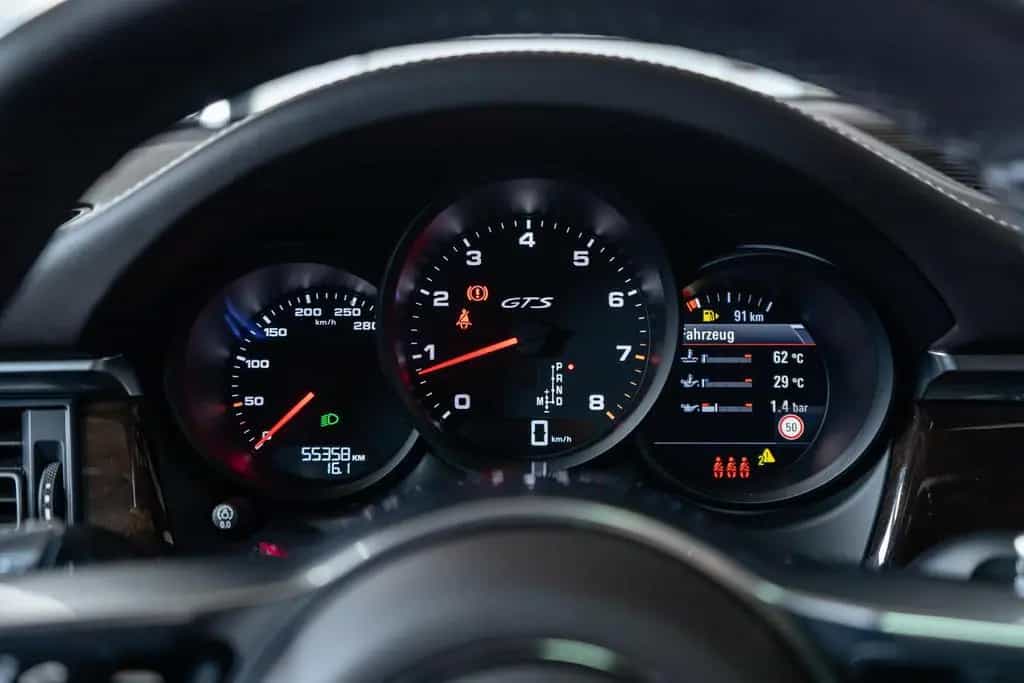 Porsche Macan GTS 2.9 V6 PDLS+ AHK 360° BOSE PANO STHZ 05/2021-photo-19