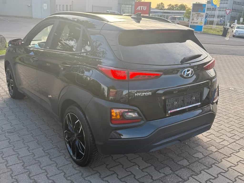 Hyundai Kona 1.0 T-GDI YES! Plus 2WD*NAVI*HUD*GSHD*LEDER 11/2020-photo-28