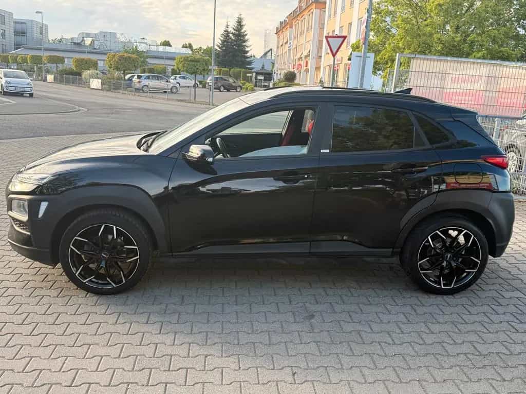 Hyundai Kona 1.0 T-GDI YES! Plus 2WD*NAVI*HUD*GSHD*LEDER 11/2020-photo-3