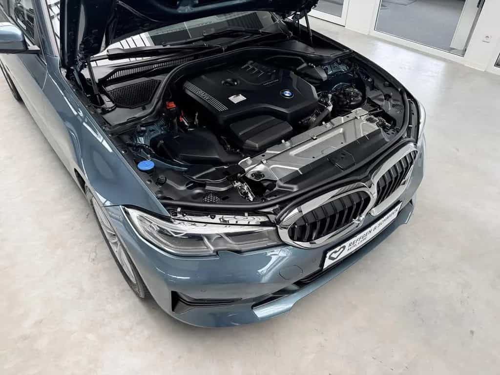 BMW 3 Series 320 ADVANTAGE NAV+LASER+DISPLAY+HARMAN+STANDHEIZ 09/2019-photo-23