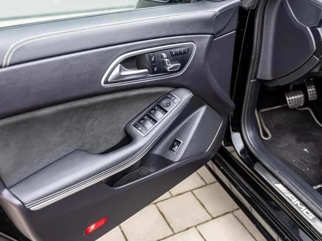 Mercedes-Benz CLA-Class 4Matic NIGHT/SCHALENS./PANO/H&K/KAM. 09/2018-photo-20