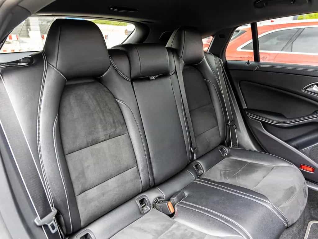 Mercedes-Benz CLA-Class 4Matic NIGHT/SCHALENS./PANO/H&K/KAM. 09/2018-photo-23