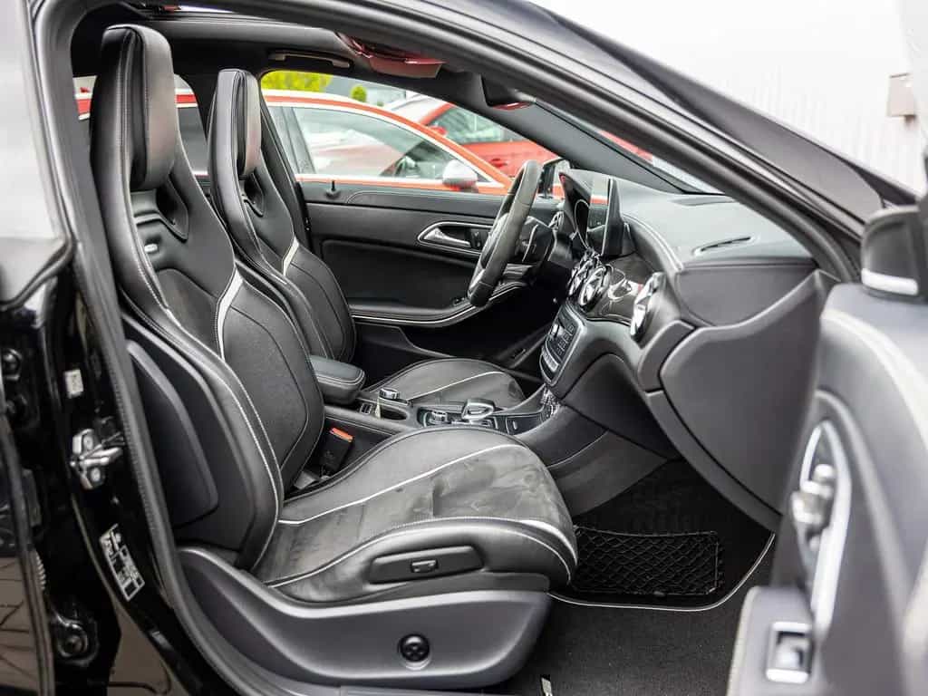 Mercedes-Benz CLA-Class 4Matic NIGHT/SCHALENS./PANO/H&K/KAM. 09/2018-photo-24