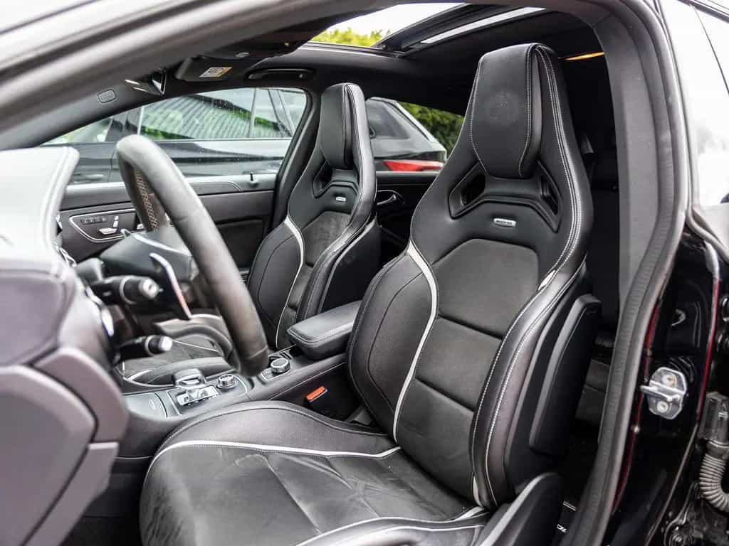 Mercedes-Benz CLA-Class 4Matic NIGHT/SCHALENS./PANO/H&K/KAM. 09/2018-photo-31