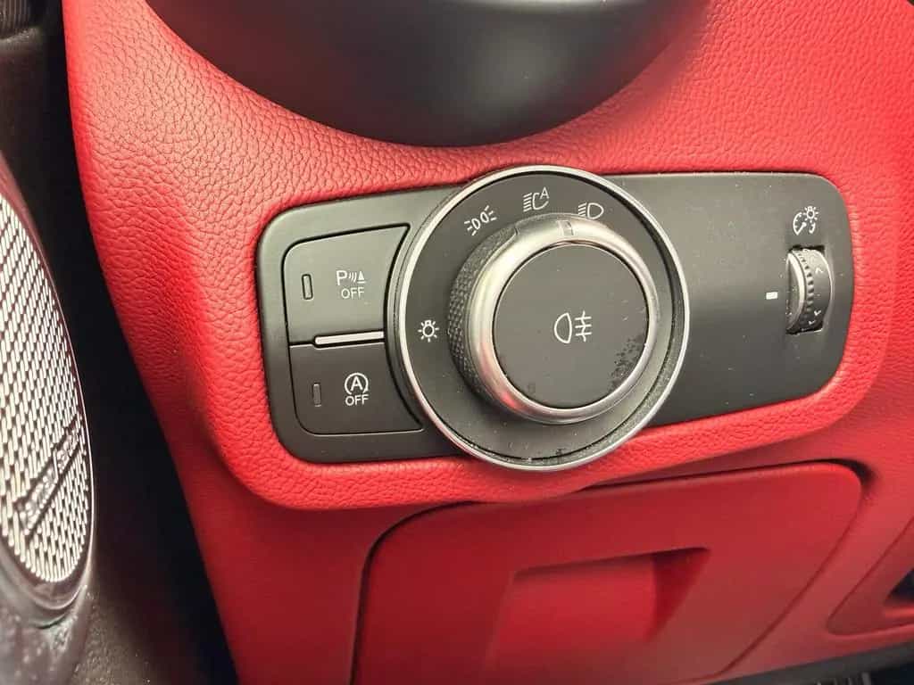 Alfa Romeo Stelvio 2.2 JTDM / Harman-Kardon/ Active Suspens 12/2021-photo-25