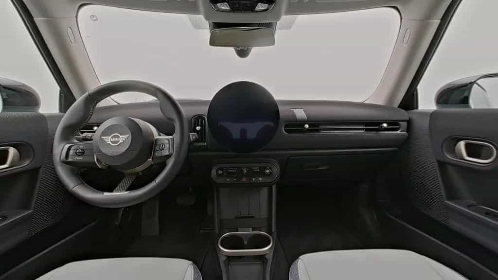 MINI Cooper C 12/2024-photo-11