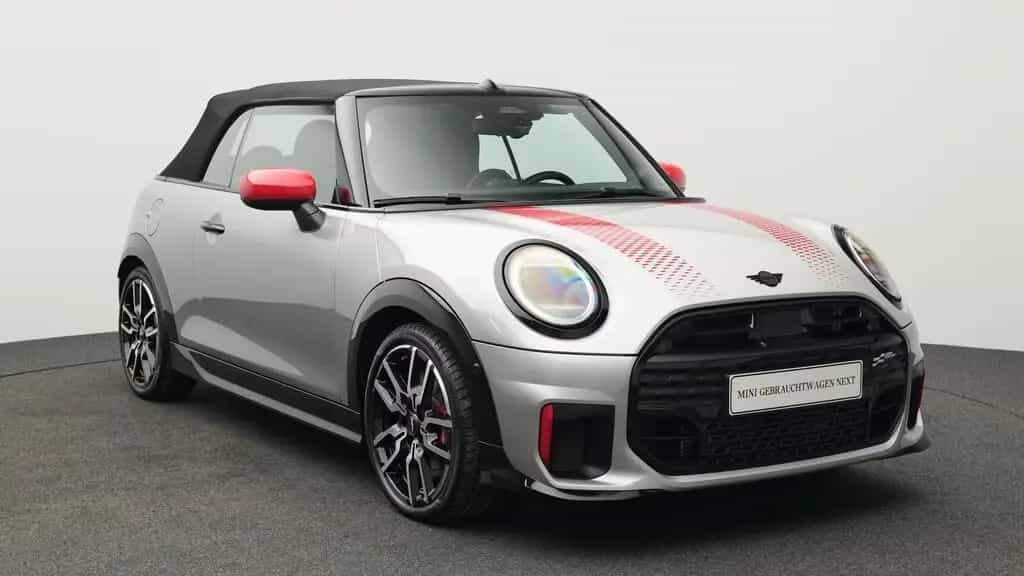MINI John Cooper Works Cabrio 03/2025-photo-1