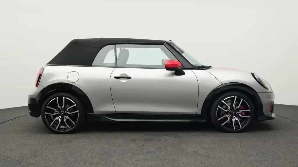 MINI John Cooper Works Cabrio 03/2025-photo-3