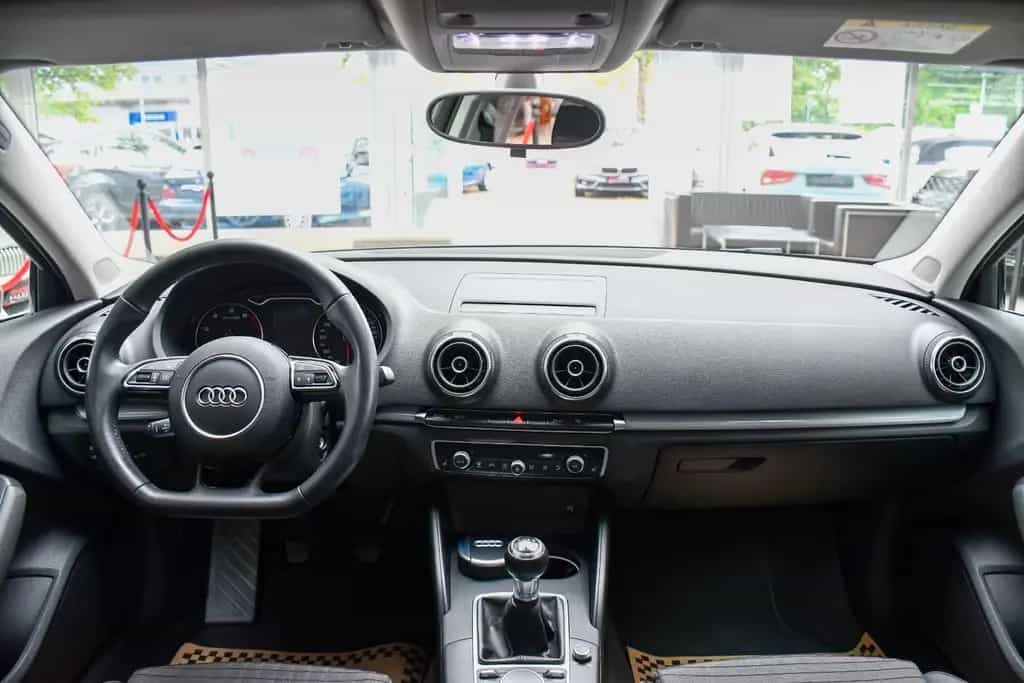Audi A3 Limousine Ambition Ultra Navi 3xIsofix 2.Hand 09/2014-photo-14