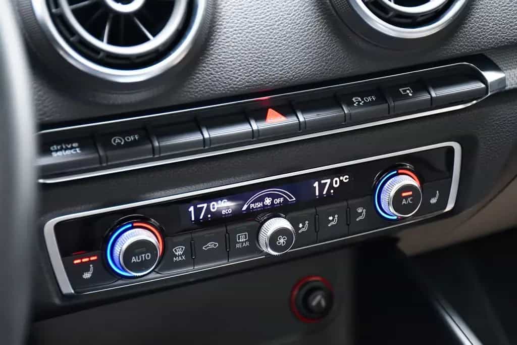 Audi A3 Limousine Ambition Ultra Navi 3xIsofix 2.Hand 09/2014-photo-20