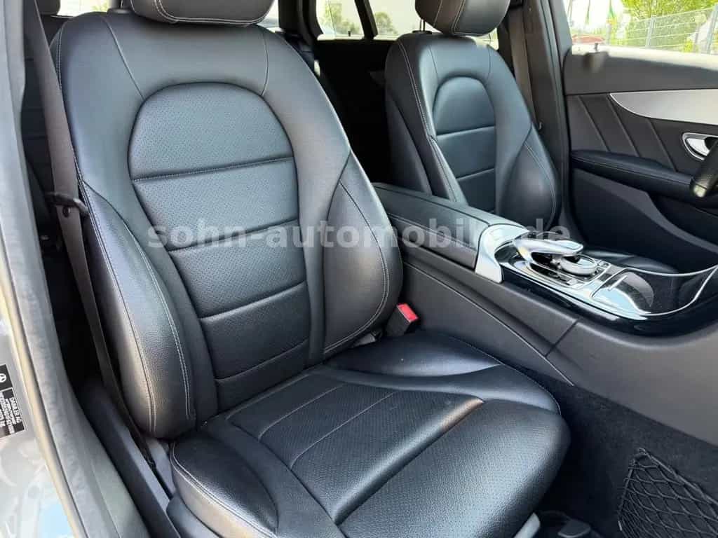 Mercedes-Benz C 180 CGI T AMG-Line 9G Aut./Leder/Navi/LED/360° 07/2017-photo-23