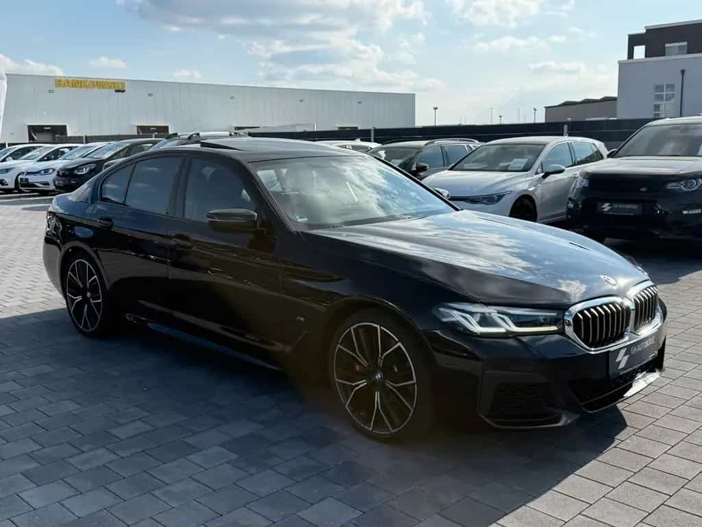 BMW 5 Series 530 Lim. d xDrive M Sport*HUD*LIVE*S-DACH*VOLL 10/2020-photo-1