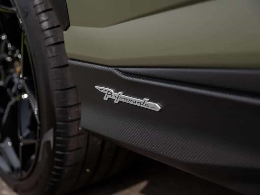 Lamborghini Urus PERFORMANTE 4.0L V8 TWIN TURBO - VERDE TUR 05/2023-photo-16