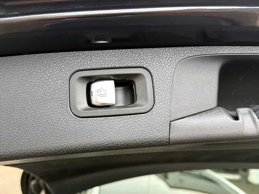 Mercedes-Benz E-Class d T+MULTIBEAM+PANO+BURMESTER+ACC+360°+HUD 04/2021-photo-27