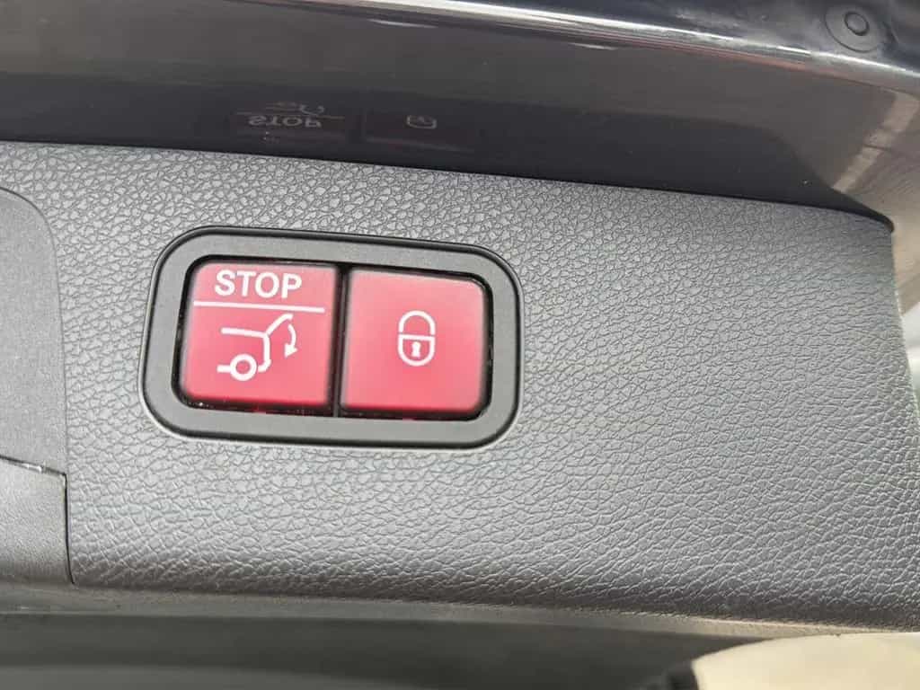 Mercedes-Benz E-Class d T+MULTIBEAM+PANO+BURMESTER+ACC+360°+HUD 04/2021-photo-28