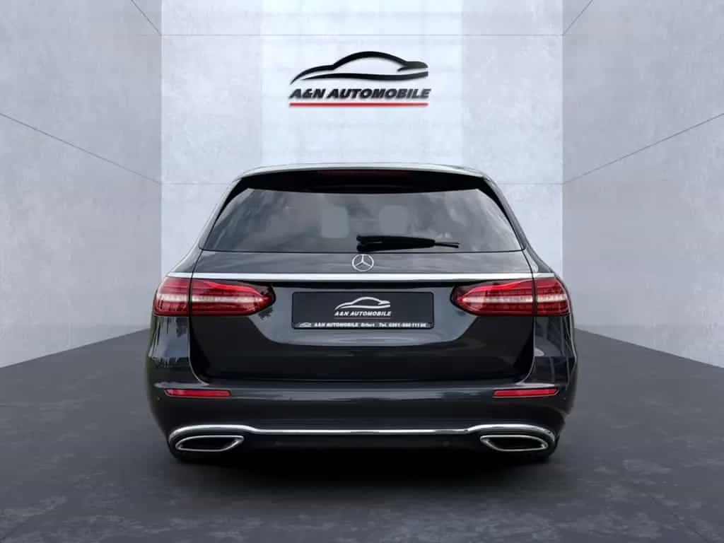 Mercedes-Benz E-Class d T+MULTIBEAM+PANO+BURMESTER+ACC+360°+HUD 04/2021-photo-4