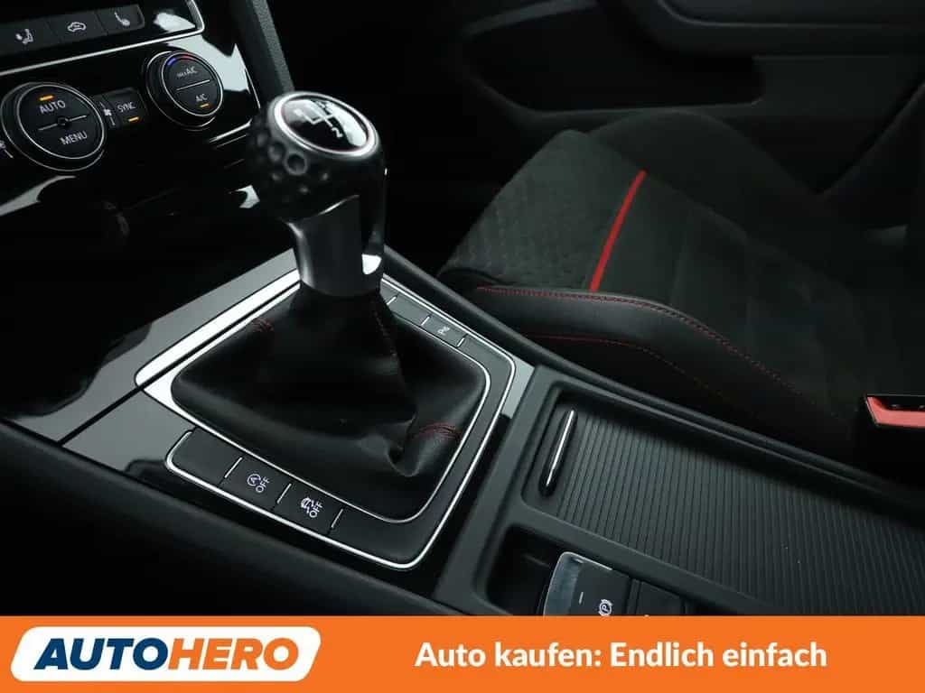 Volkswagen Golf VII 2.0 TSI GTI Performance BMT*LED*NAVI* 05/2017-photo-23