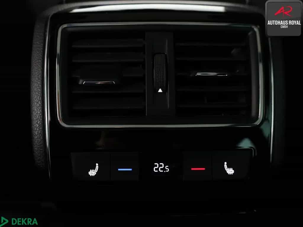 Skoda Superb Combi 2.0 TSI 4x4 SPORTLINE PANO,CANTON 06/2018-photo-24