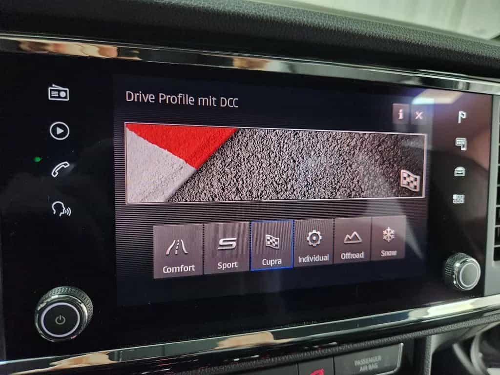 Cupra Ateca LIMITED EDITION 360Grad CarPlay NAVI M&S 03/2020-photo-23