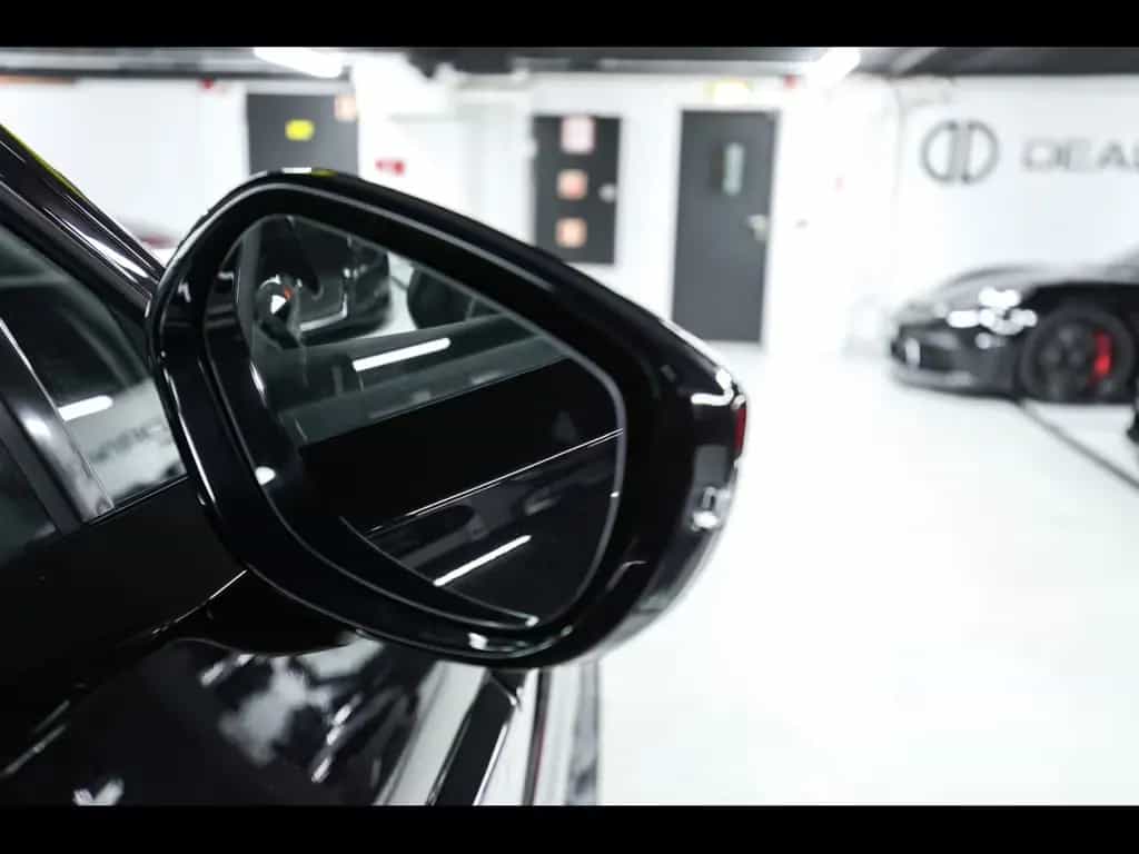 Aston Martin DBX 707 4.0 V8°23°8x RÄDER°ACC°360 05/2023-photo-17