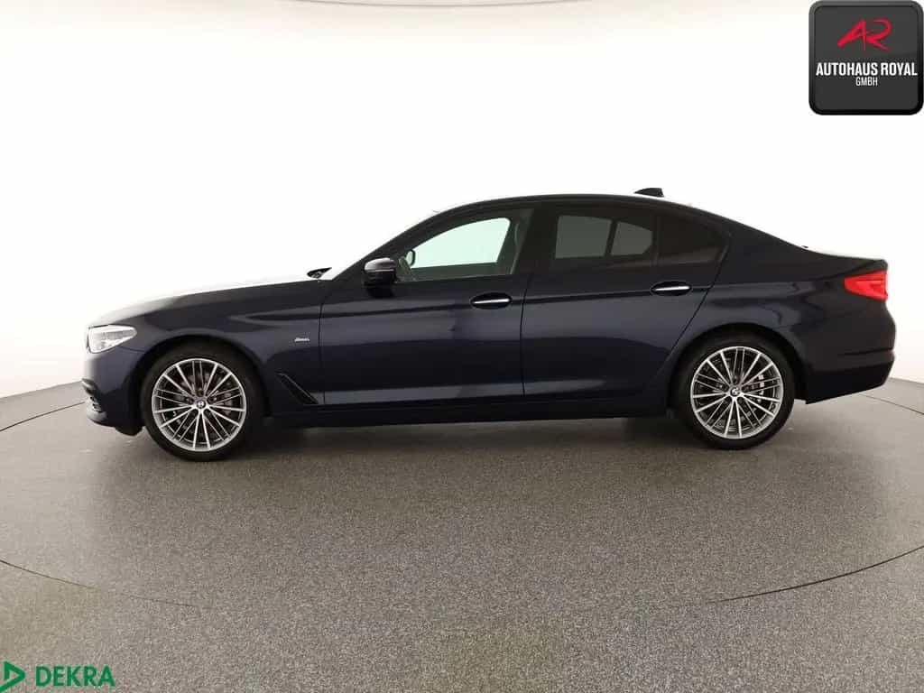 BMW 5 Series 530 i xDrive SPORT LINE SHADOW KEYLESS,HEADUP,SH 02/2019-photo-1