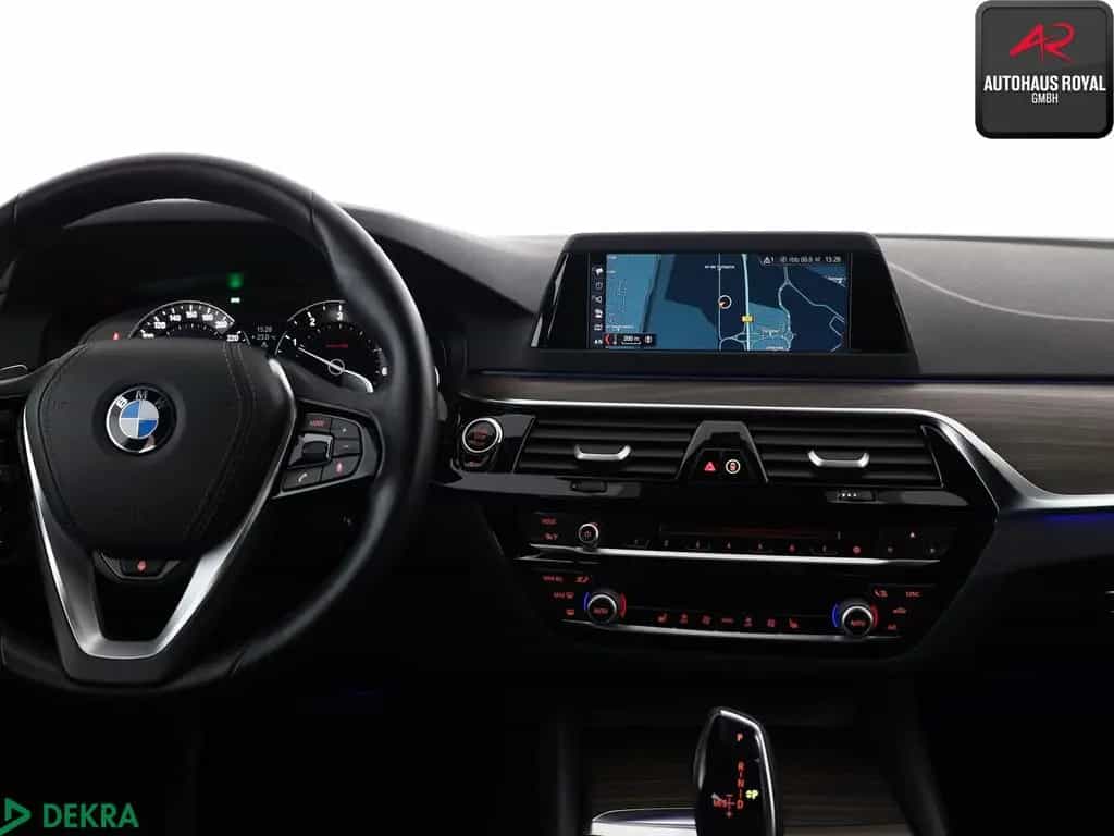 BMW 5 Series 530 i xDrive SPORT LINE SHADOW KEYLESS,HEADUP,SH 02/2019-photo-14