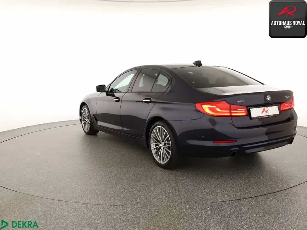 BMW 5 Series 530 i xDrive SPORT LINE SHADOW KEYLESS,HEADUP,SH 02/2019-photo-2