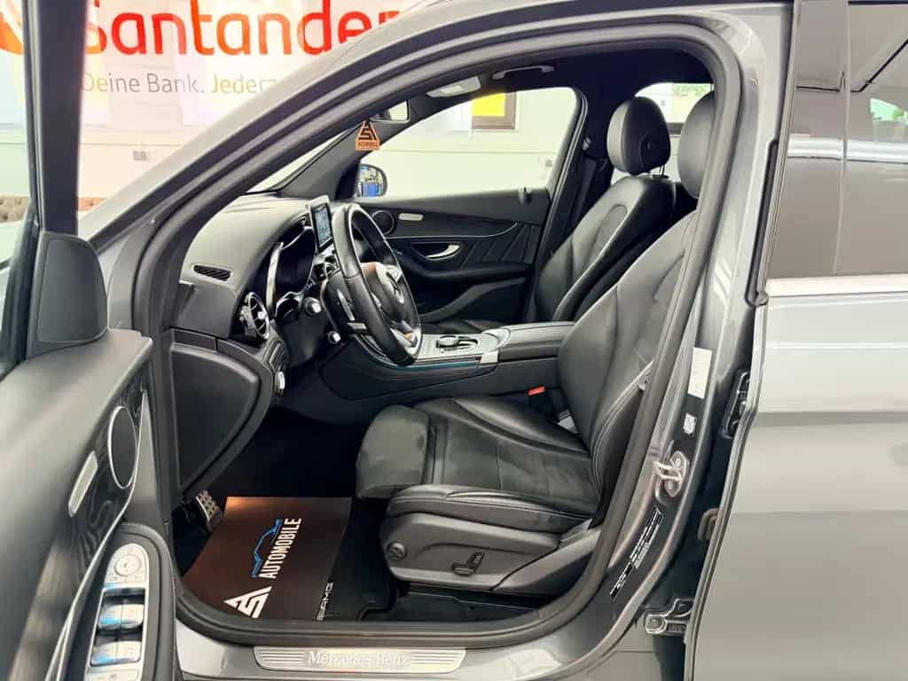 Mercedes-Benz GLC 220 d 4Matic*LED*AMG-Interieur*Alcantara* 10/2017-photo-12